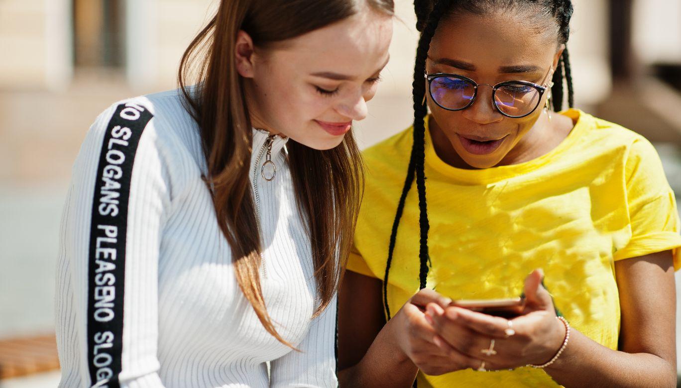 From Pocket Money to Prizes: Are Premium Bonds Right for Kids?